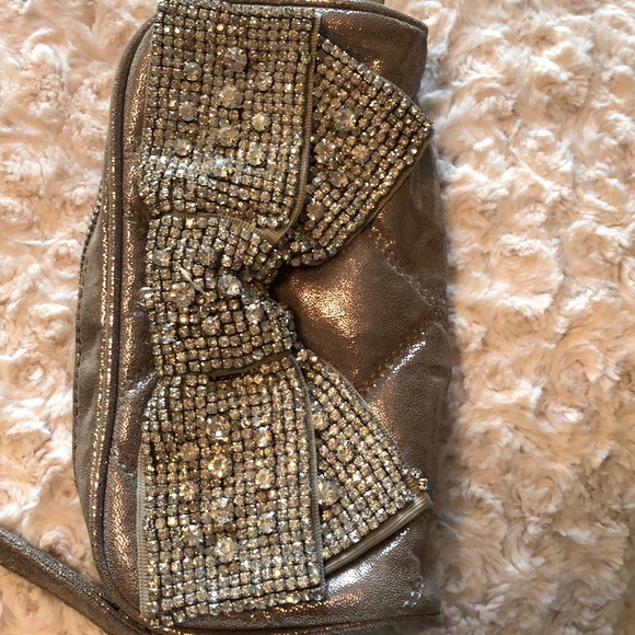 Deux Lux💎Stunning Rhinestone & Rose Gold purse - Picture 2 of 8